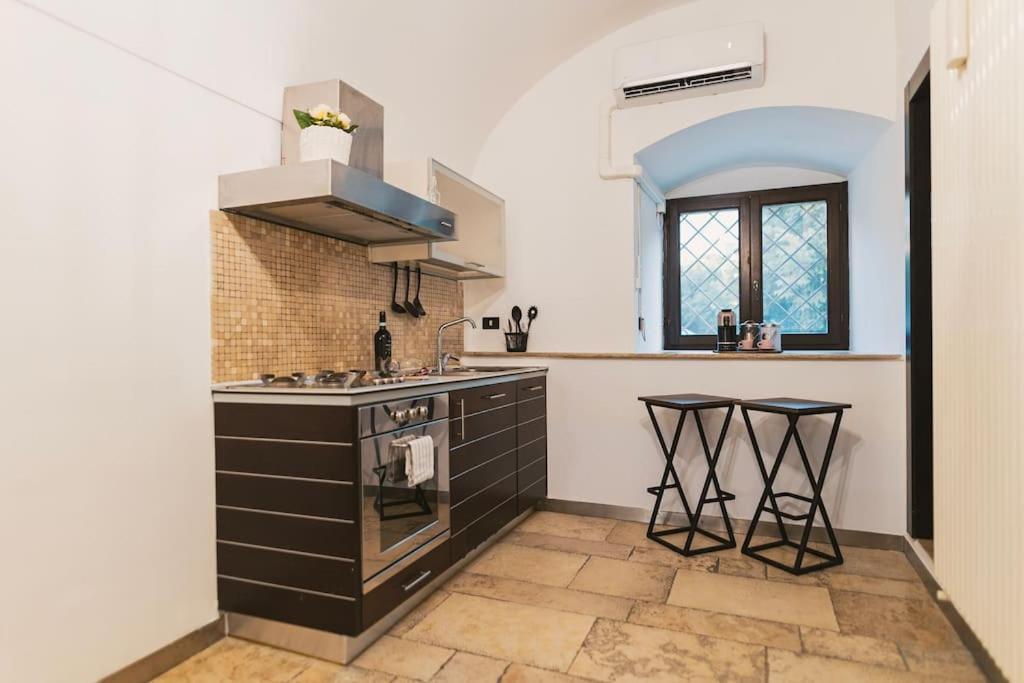 Trani -Suite ❉Marmor - Elegante Casa Storica ❉ Exteriör bild